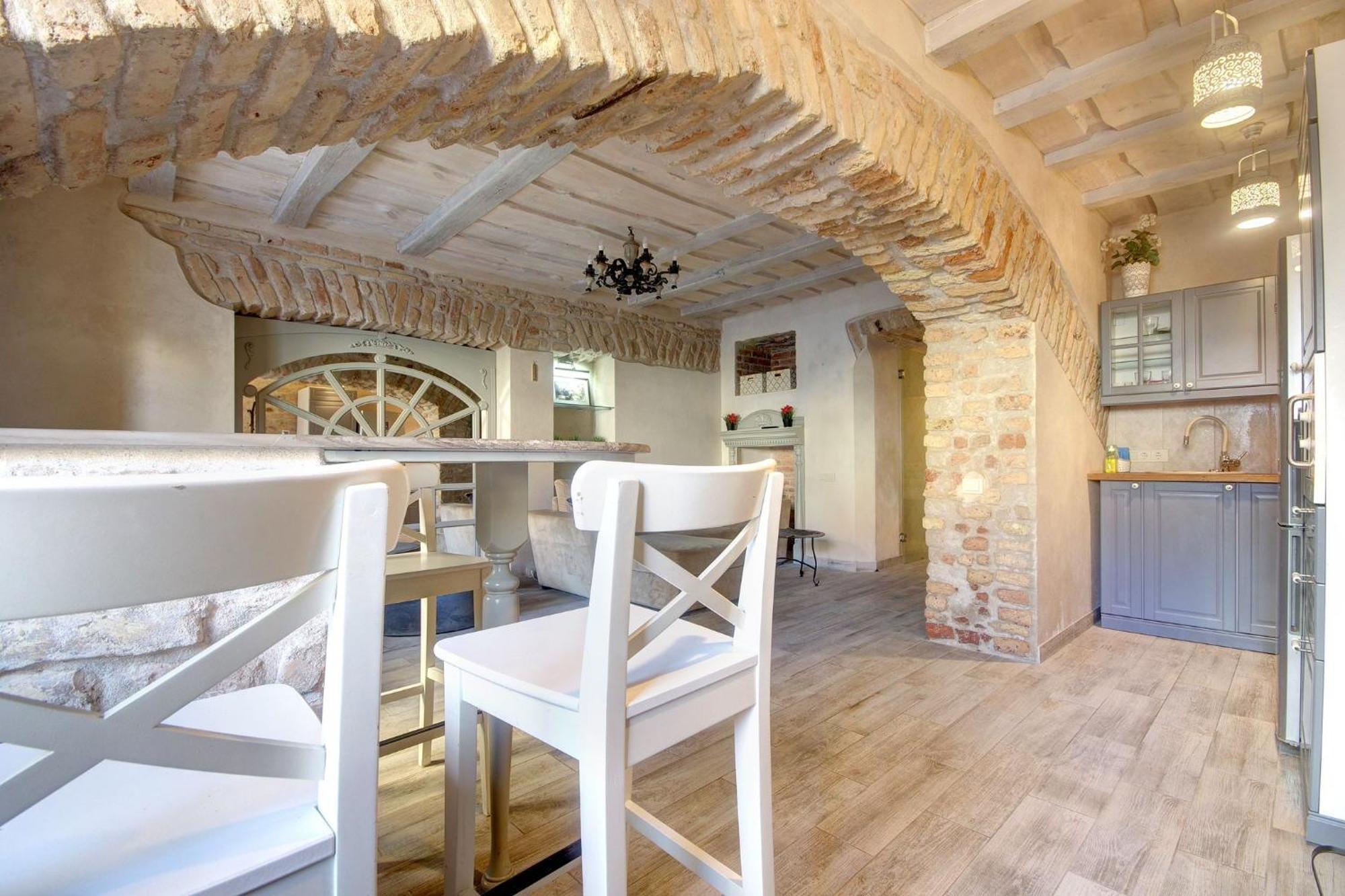 Historical Apartments X Free Parking Self Check In 24X7 By H&H Vilna Exterior foto