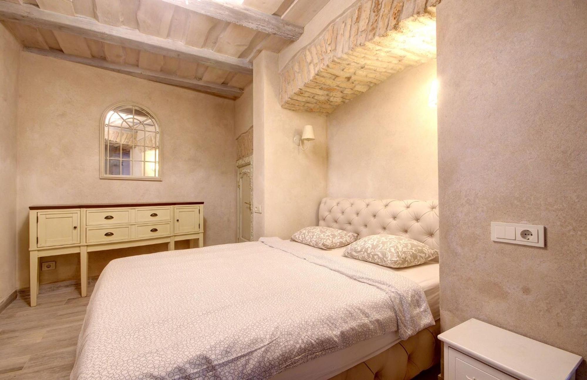 Historical Apartments X Free Parking Self Check In 24X7 By H&H Vilna Exterior foto