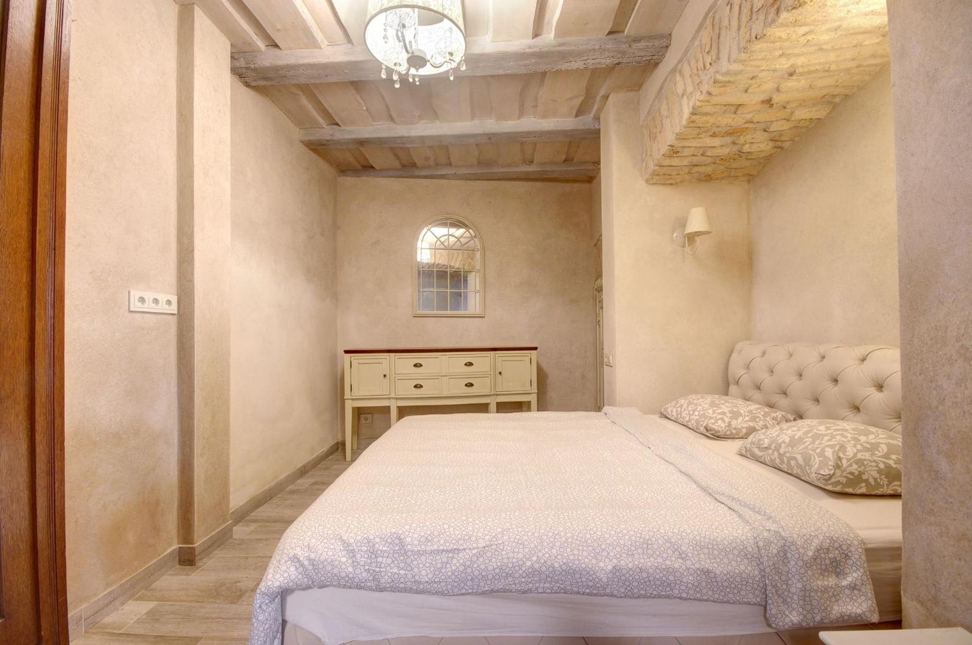 Historical Apartments X Free Parking Self Check In 24X7 By H&H Vilna Exterior foto